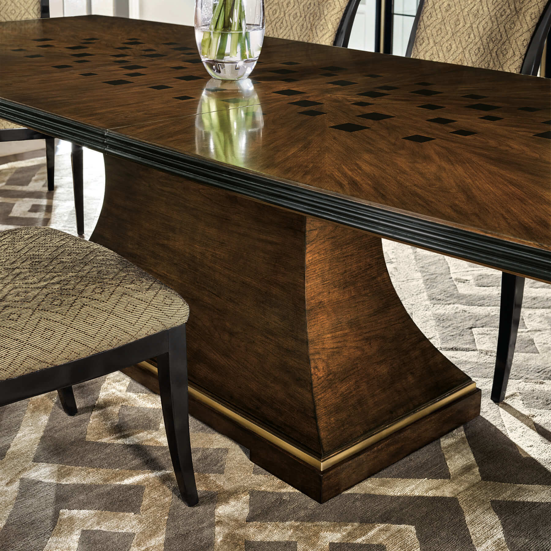 Jet set dining table hot sale